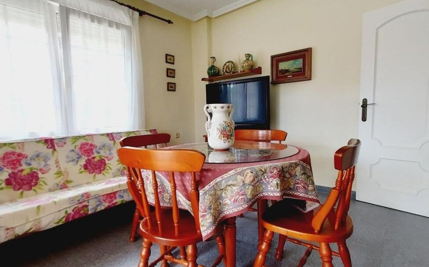 Resale - Villa -
Orihuela Costa - Cabo Roig