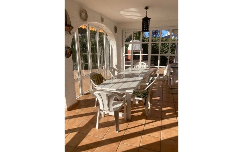 Resale - Villa -
Orihuela Costa - Cabo Roig