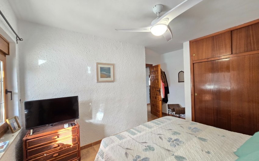 Resale - Villa * -
Orihuela Costa * - Cabo Roig *