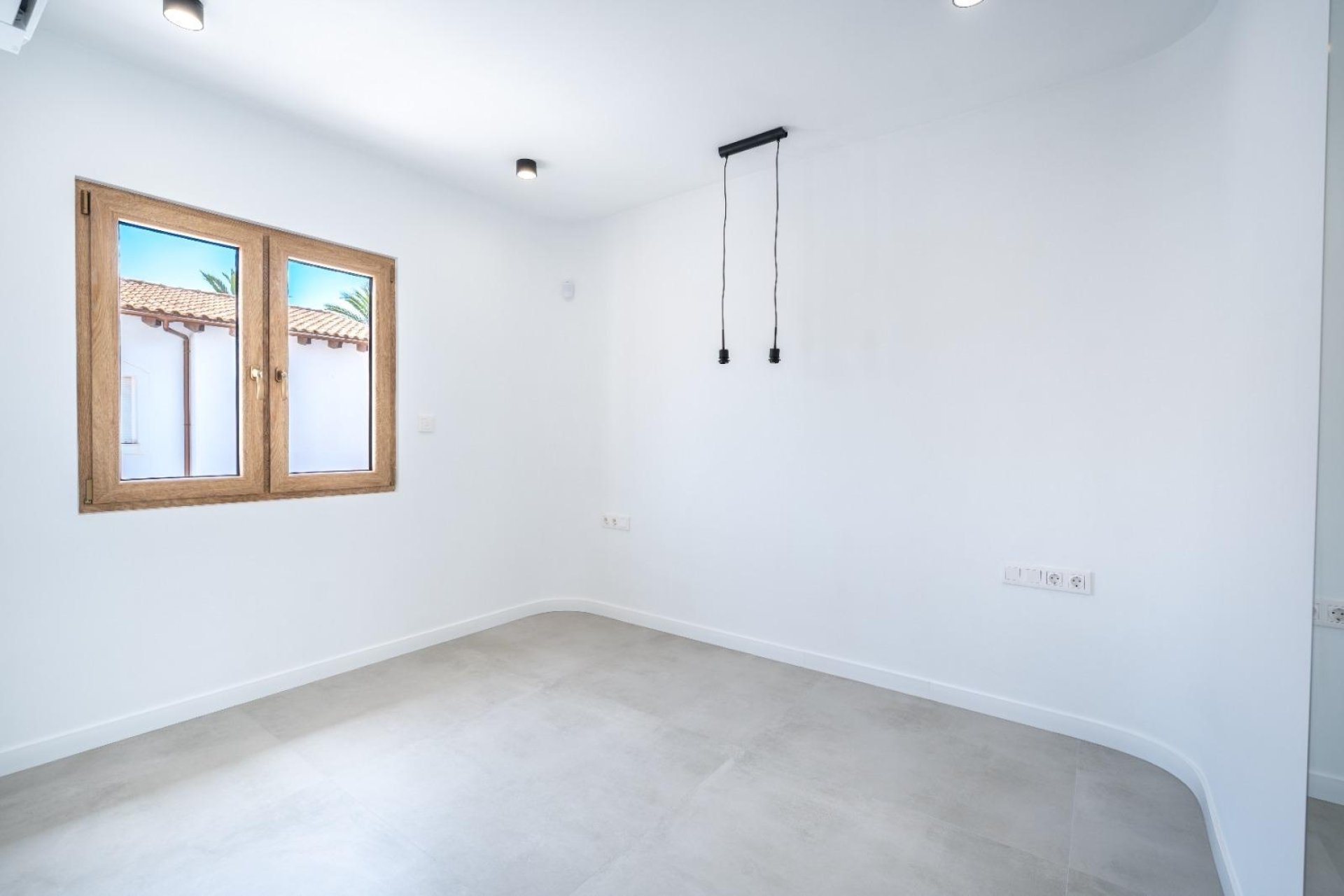 Resale - Villa -
Orihuela Costa - Cabo Roig