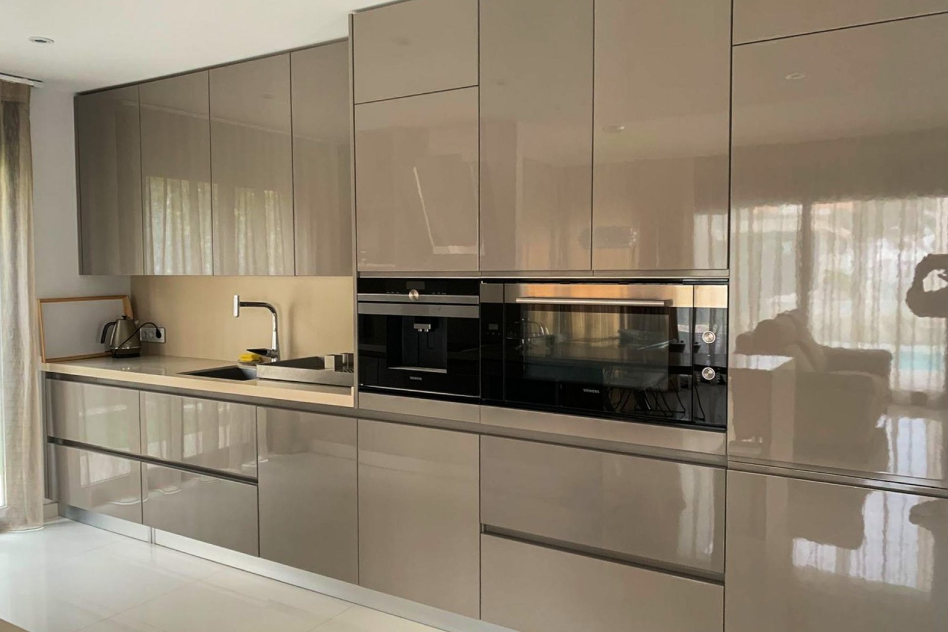 Resale - Villa -
Orihuela Costa - Campoamor