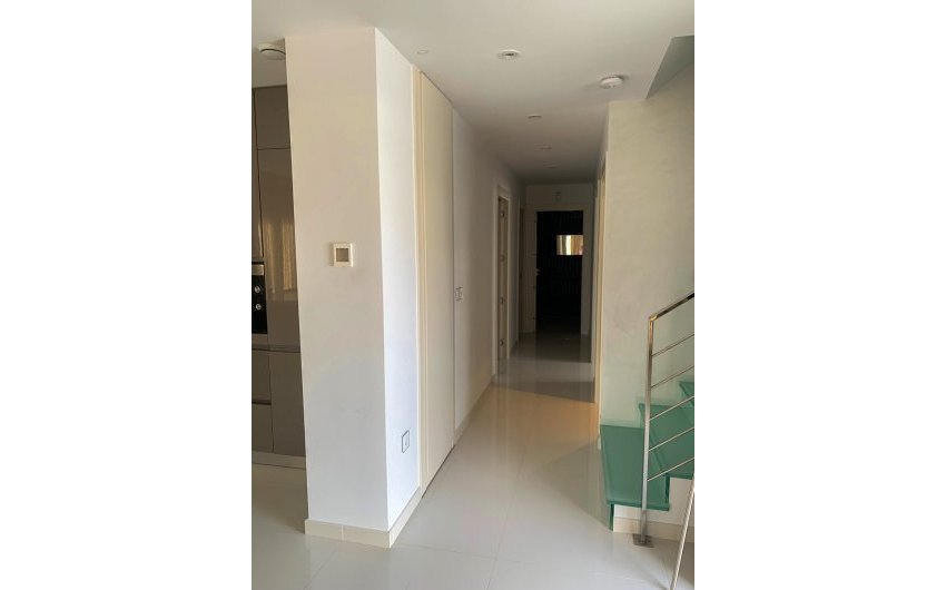 Resale - Villa -
Orihuela Costa - Campoamor