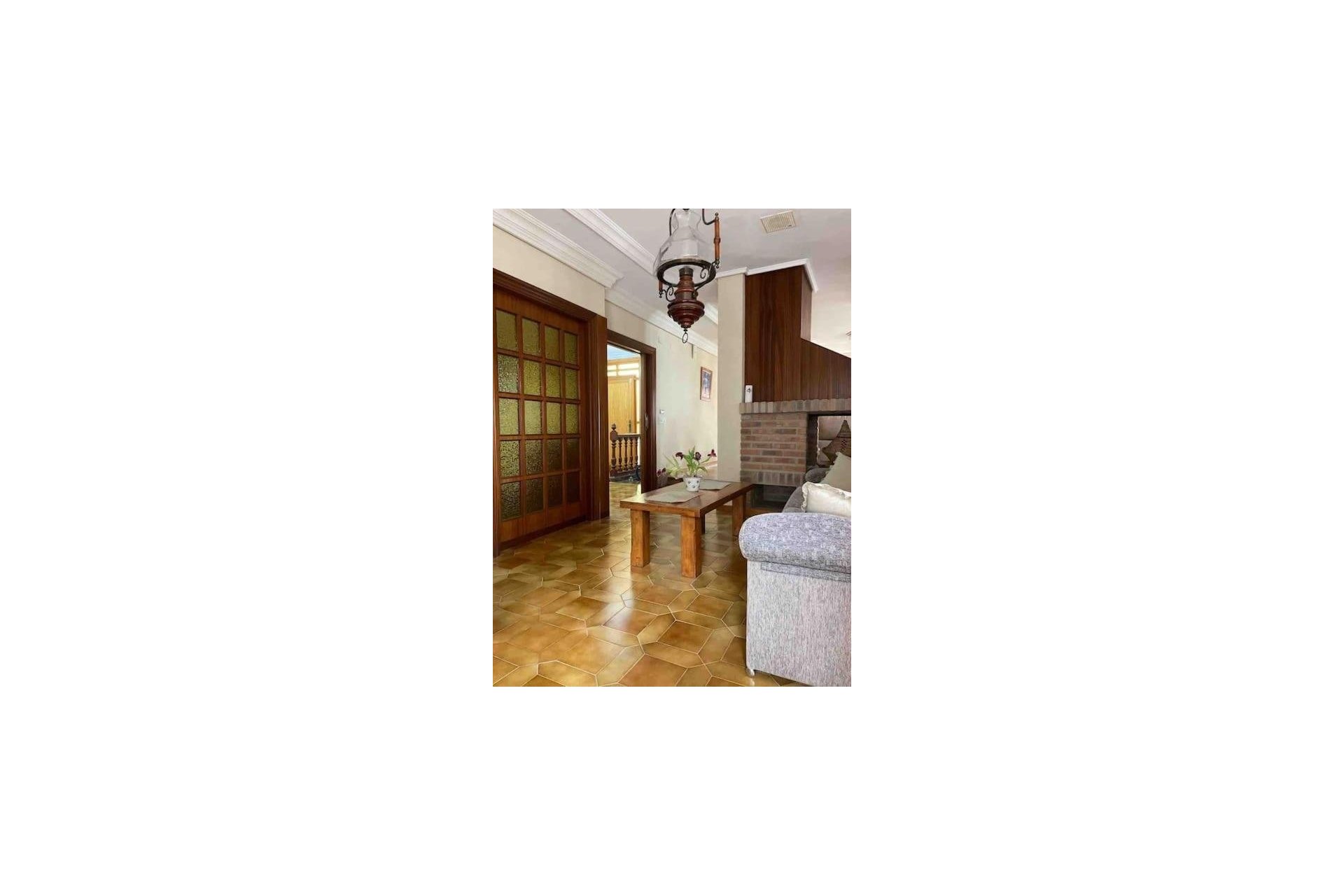 Resale - Villa -
Orihuela Costa - Campoamor