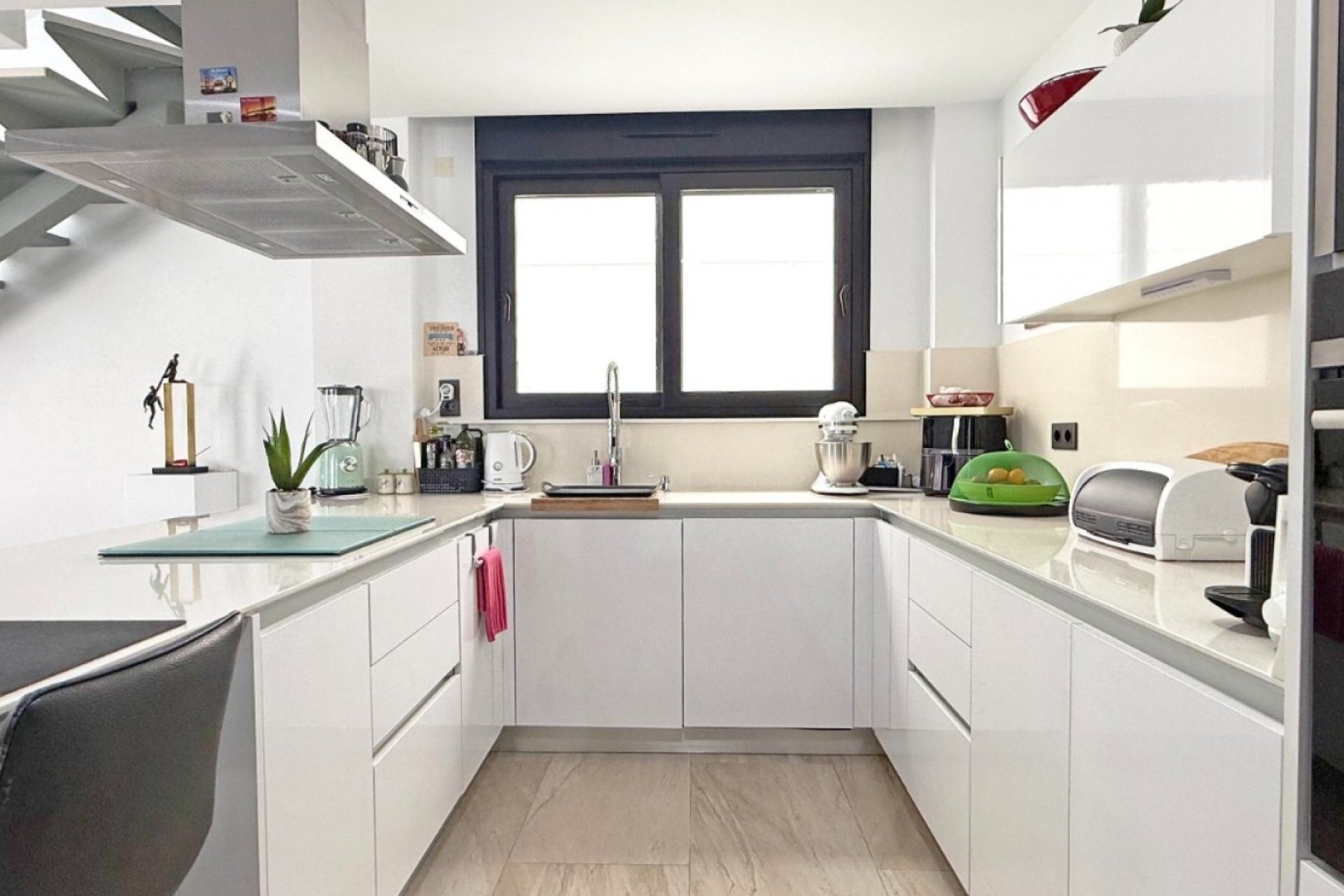 Resale - Villa -
Orihuela Costa - Costa Blanca