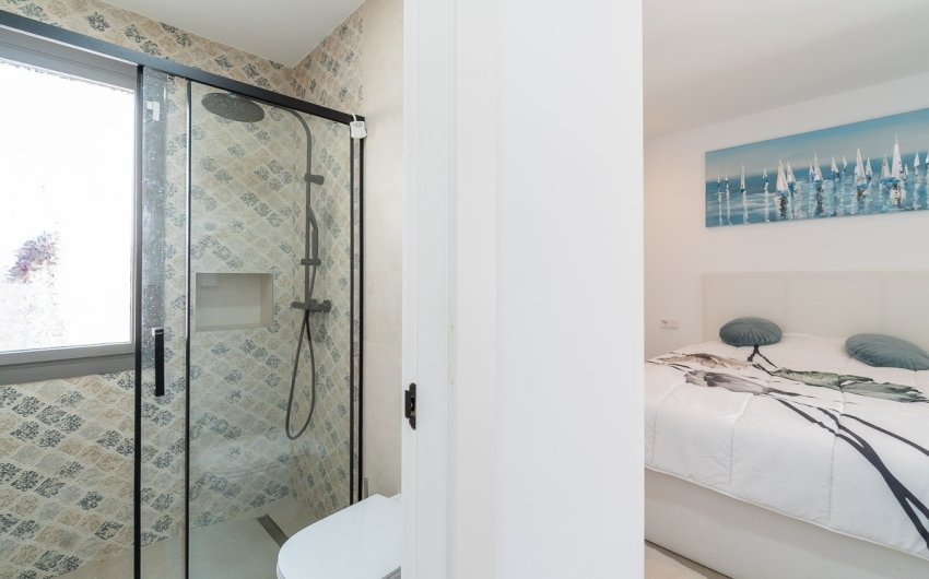 Resale - Villa -
Orihuela Costa - Costa Blanca
