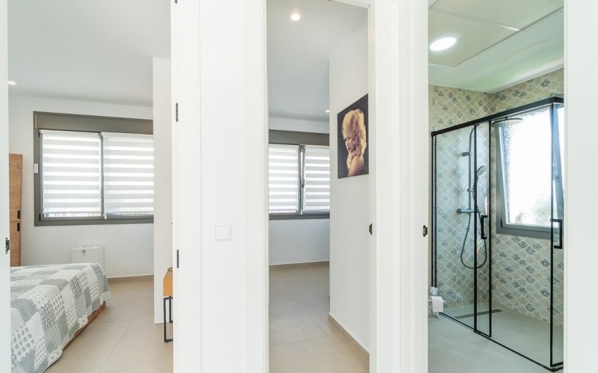 Resale - Villa -
Orihuela Costa - Costa Blanca