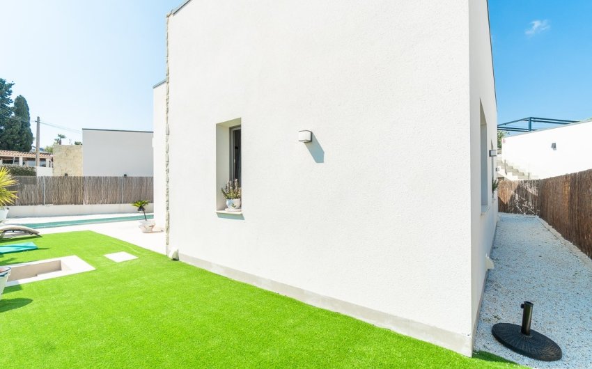 Resale - Villa -
Orihuela Costa - Costa Blanca
