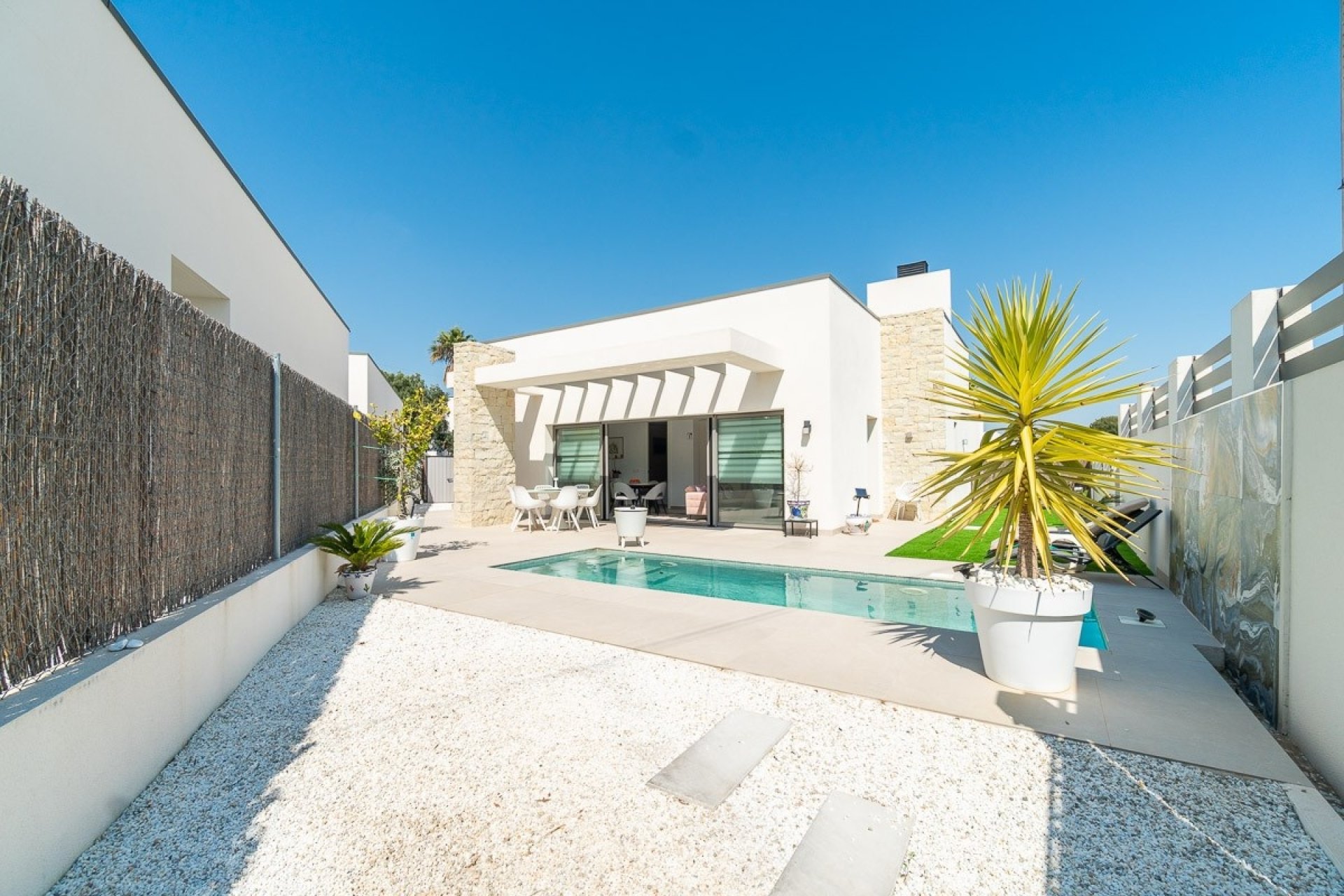 Resale - Villa -
Orihuela Costa - Costa Blanca