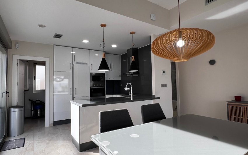 Resale - Villa -
Orihuela Costa - Costa Blanca