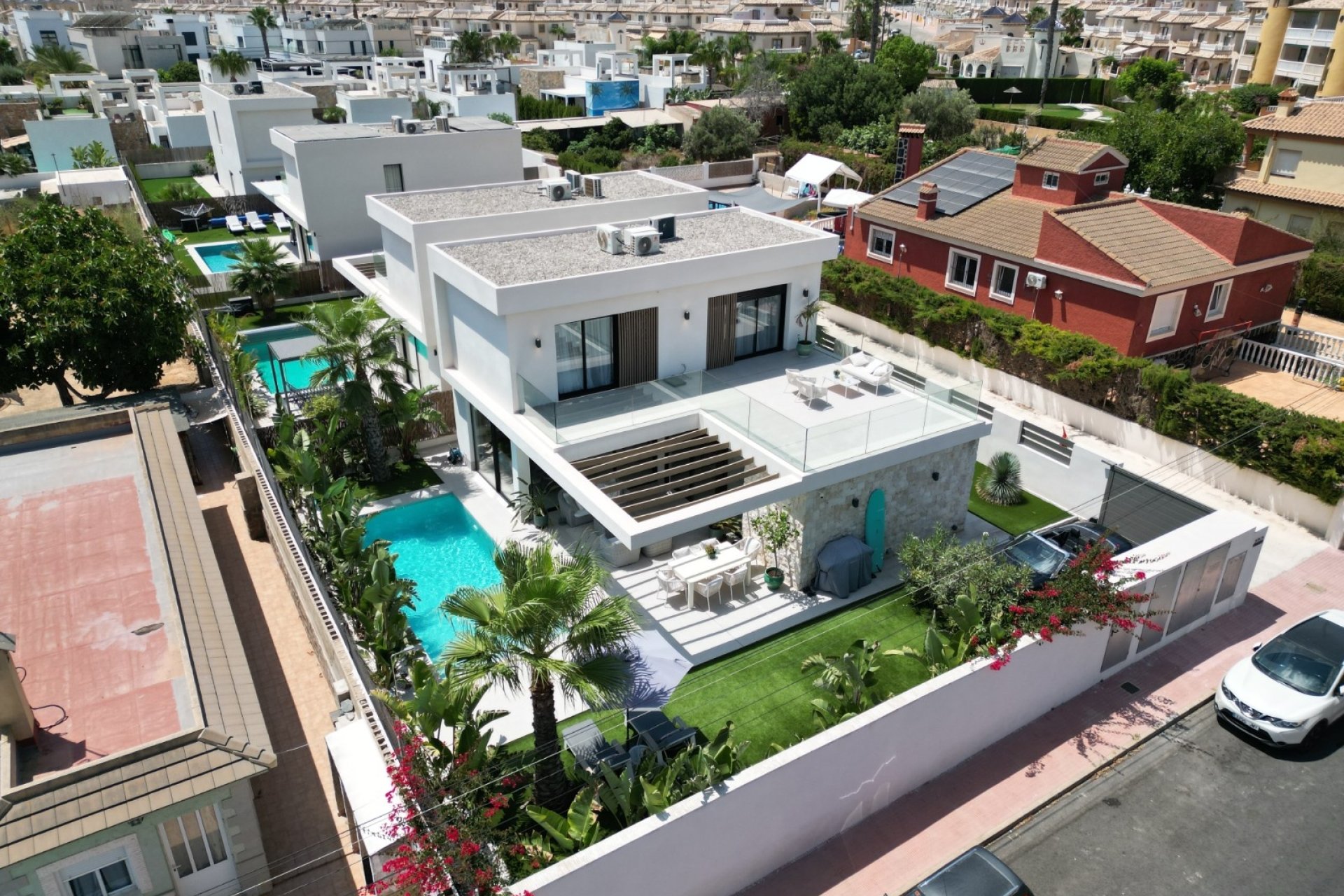 Resale - Villa -
Orihuela Costa - Costa Blanca