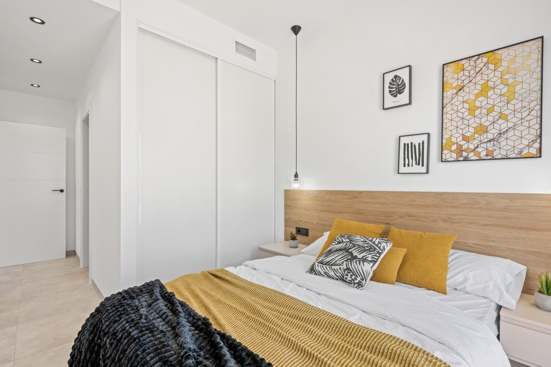 Resale - Villa -
Orihuela Costa - Costa Blanca