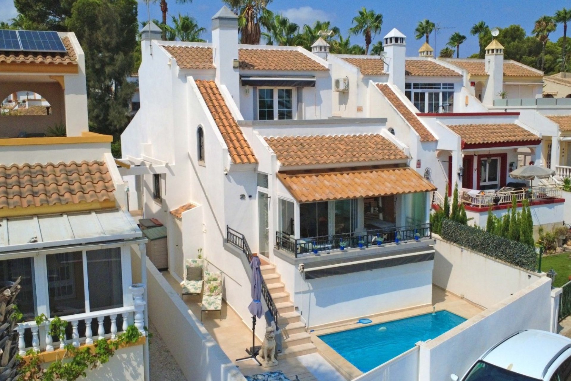 Resale - Villa -
Orihuela Costa - Costa Blanca
