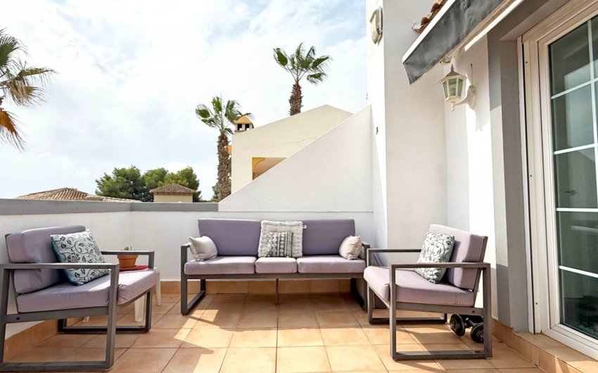 Resale - Villa -
Orihuela Costa - Costa Blanca