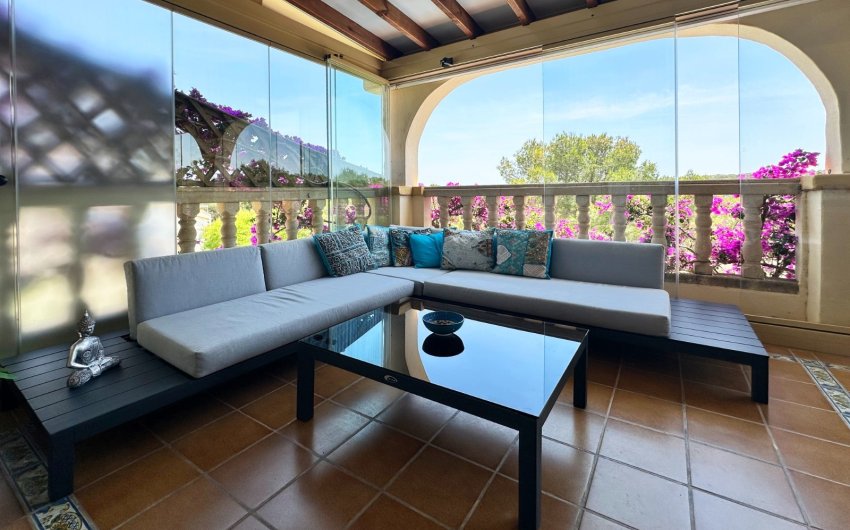 Resale - Villa -
Orihuela Costa - Costa Blanca