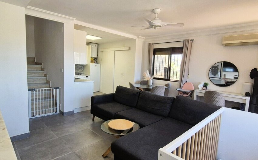 Resale - Villa -
Orihuela Costa - Costa Blanca