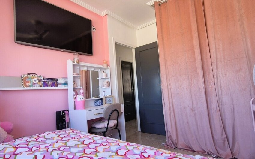 Resale - Villa -
Orihuela Costa - Costa Blanca