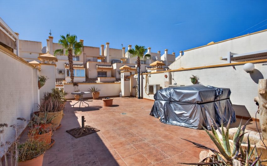 Resale - Villa -
Orihuela Costa - Costa Blanca