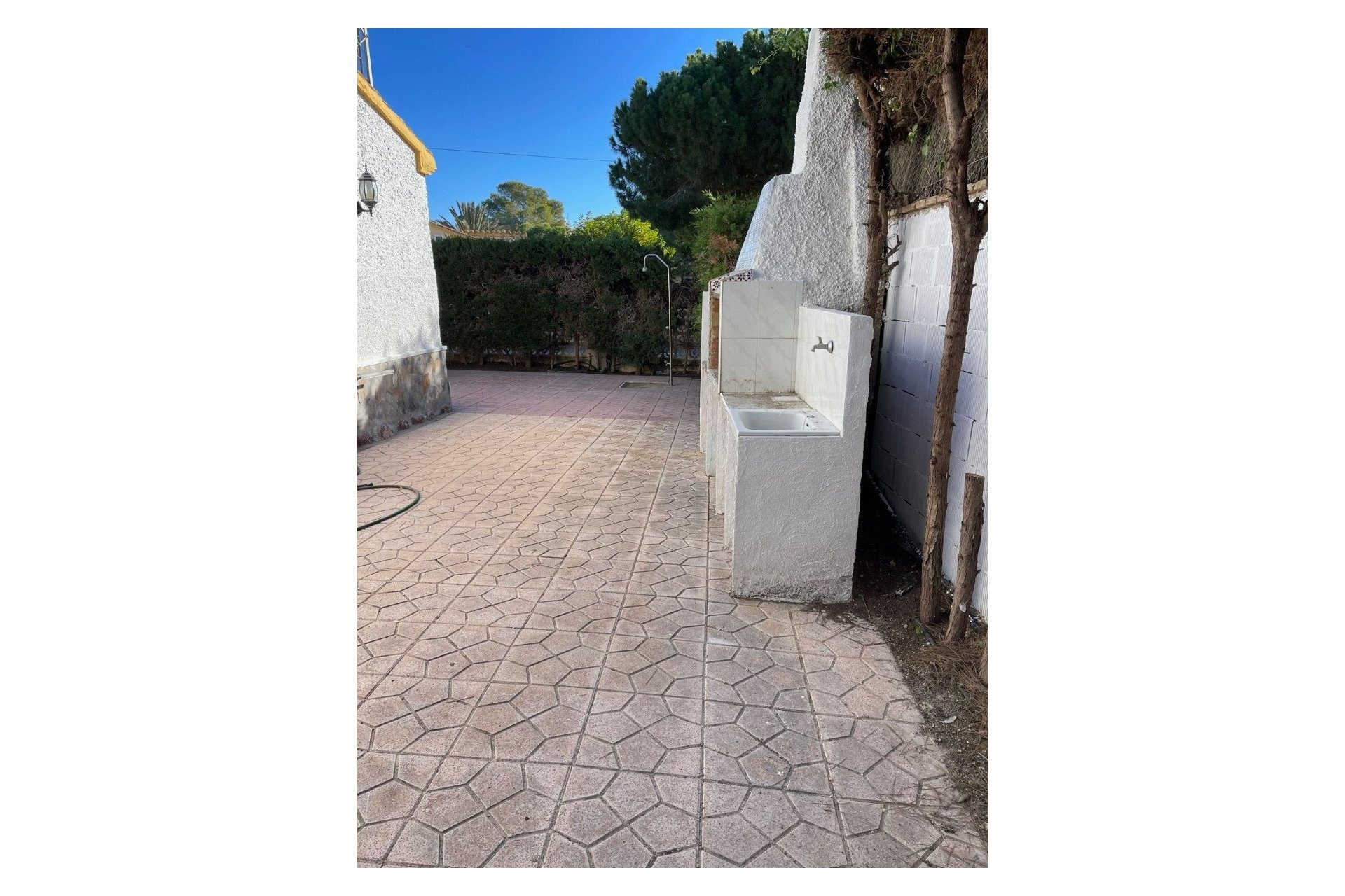 Resale - Villa -
Orihuela Costa - Costa Blanca
