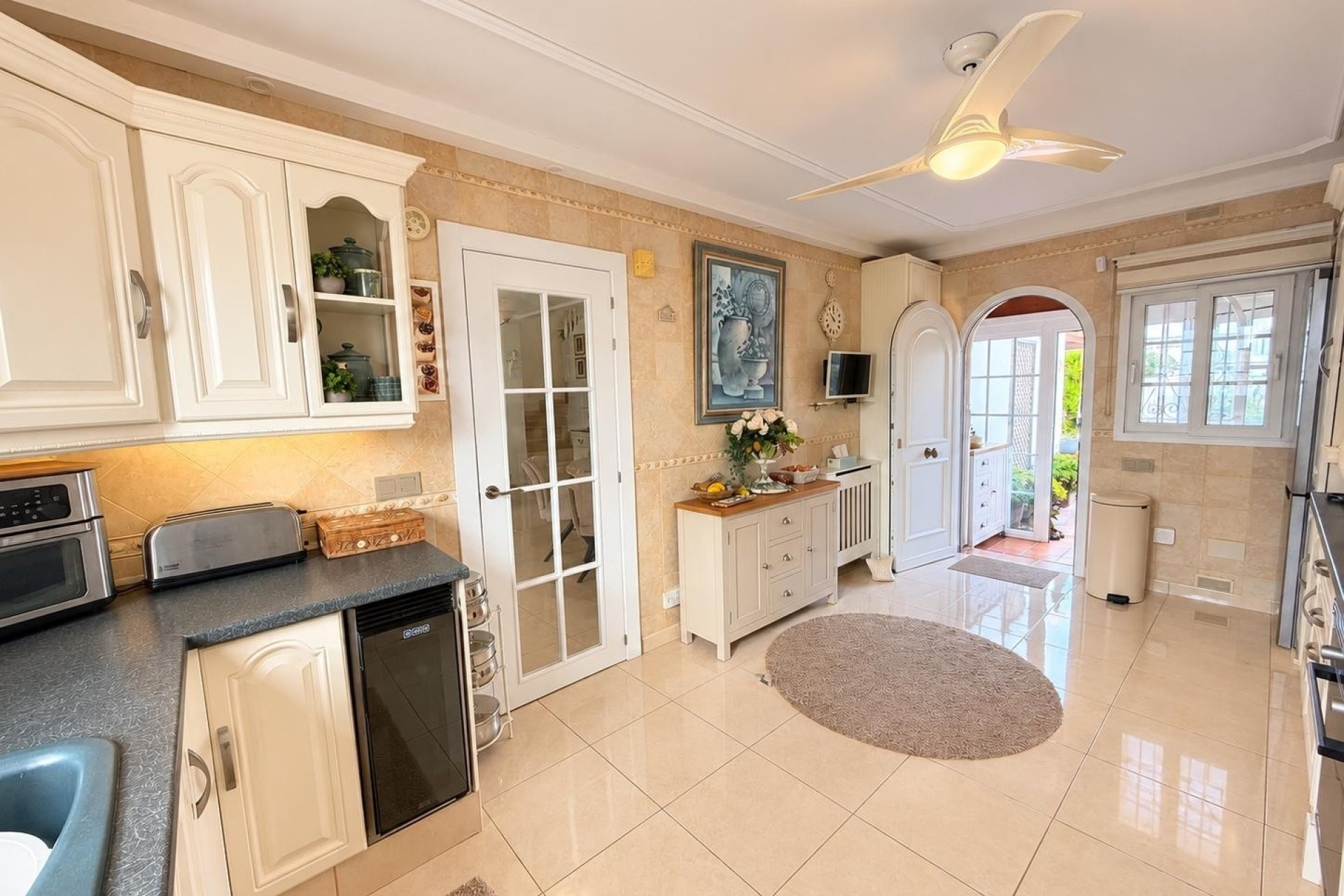 Resale - Villa -
Orihuela Costa - Costa Blanca