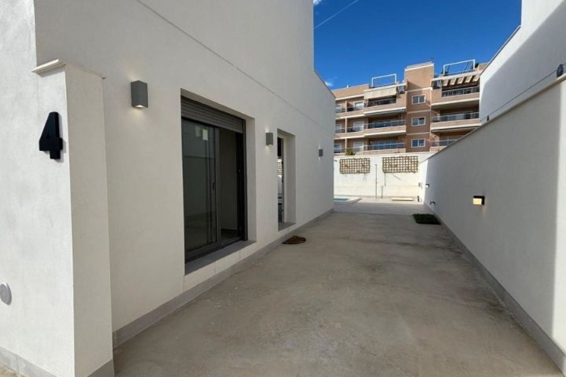 Resale - Villa -
Orihuela Costa - Costa Blanca