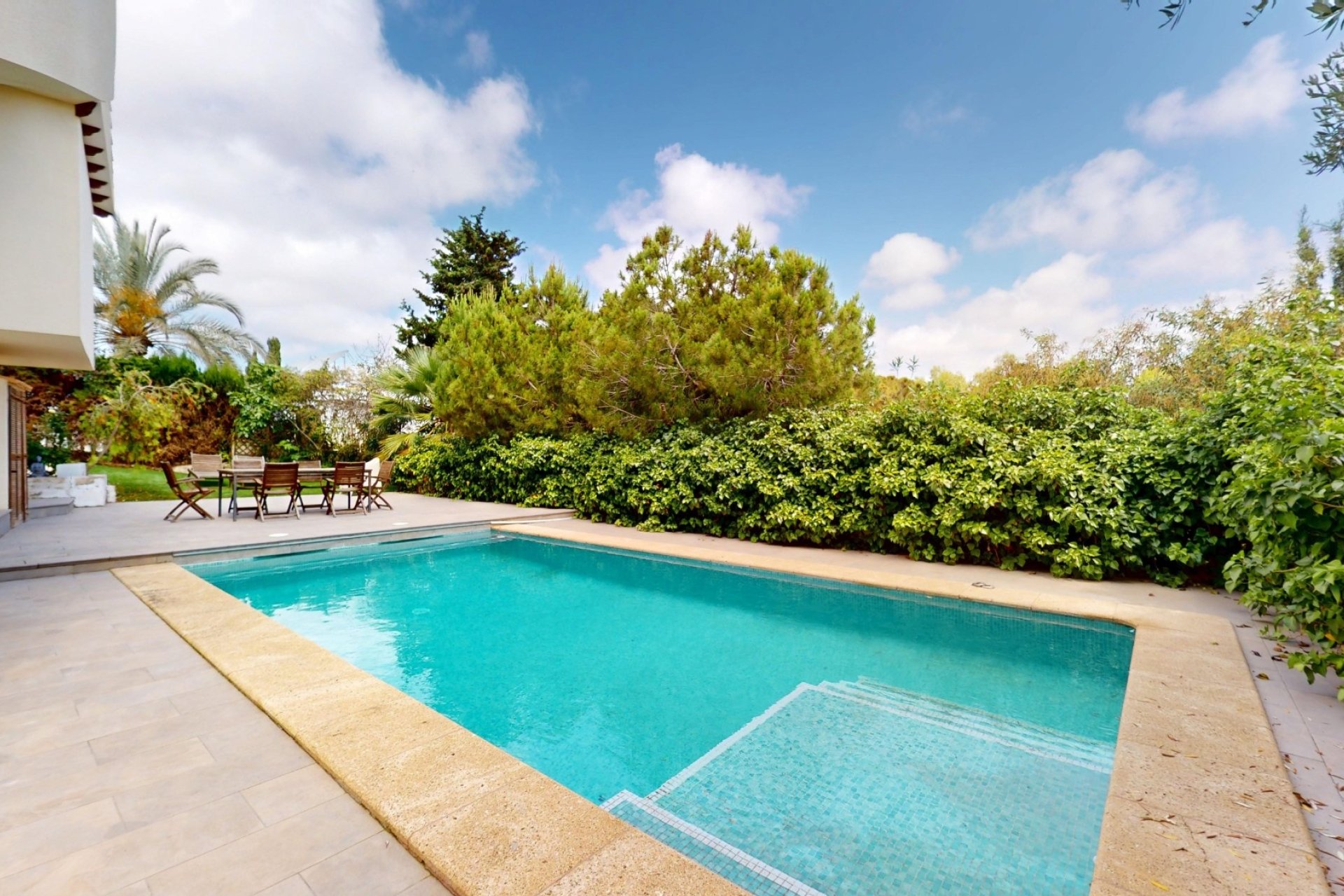 Resale - Villa -
Orihuela Costa - Costa Blanca