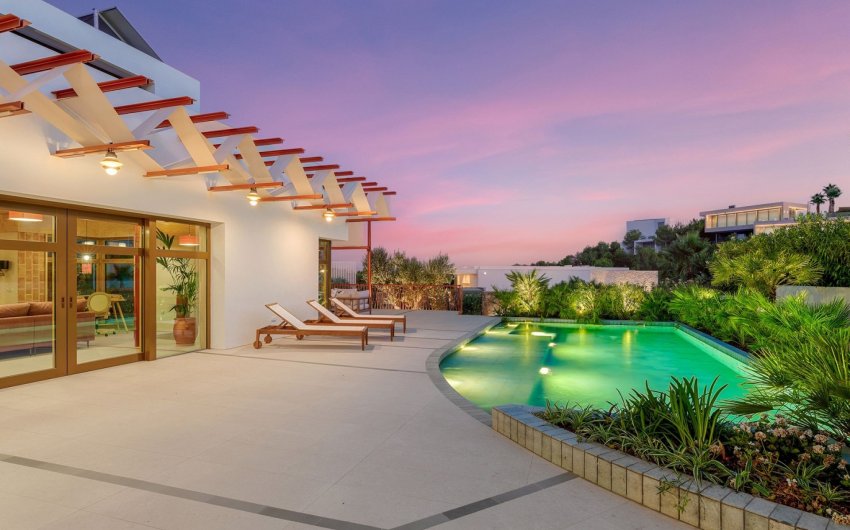 Resale - Villa -
Orihuela Costa - Costa Blanca