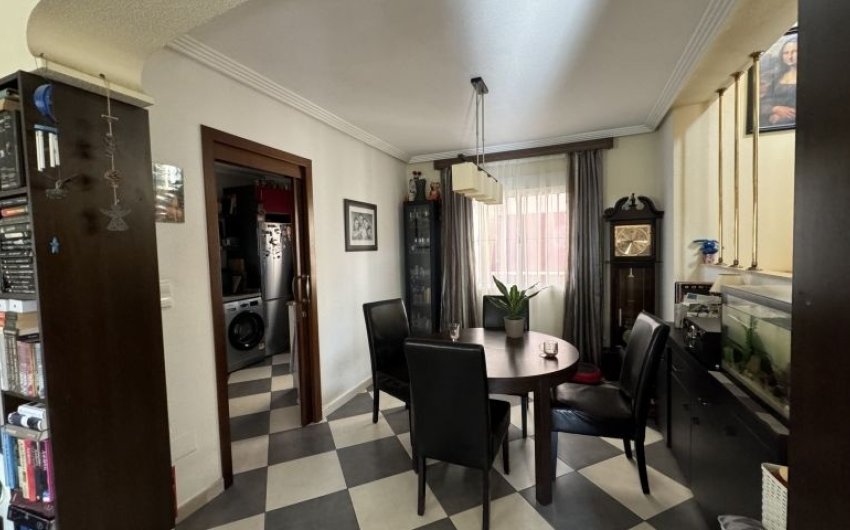 Resale - Villa -
Orihuela Costa - Costa Blanca