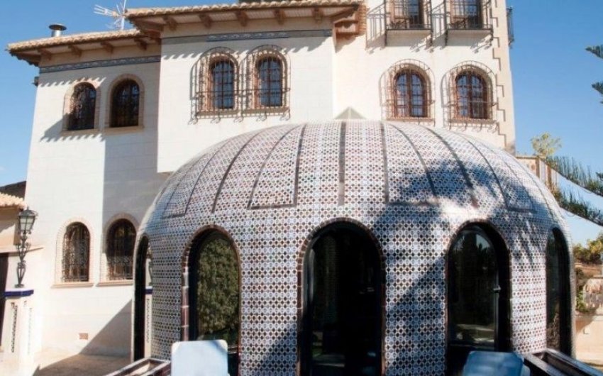 Resale - Villa -
Orihuela Costa - Costa Blanca