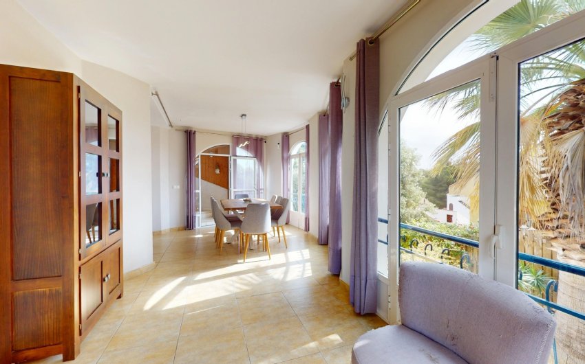 Resale - Villa -
Orihuela Costa - Costa Blanca