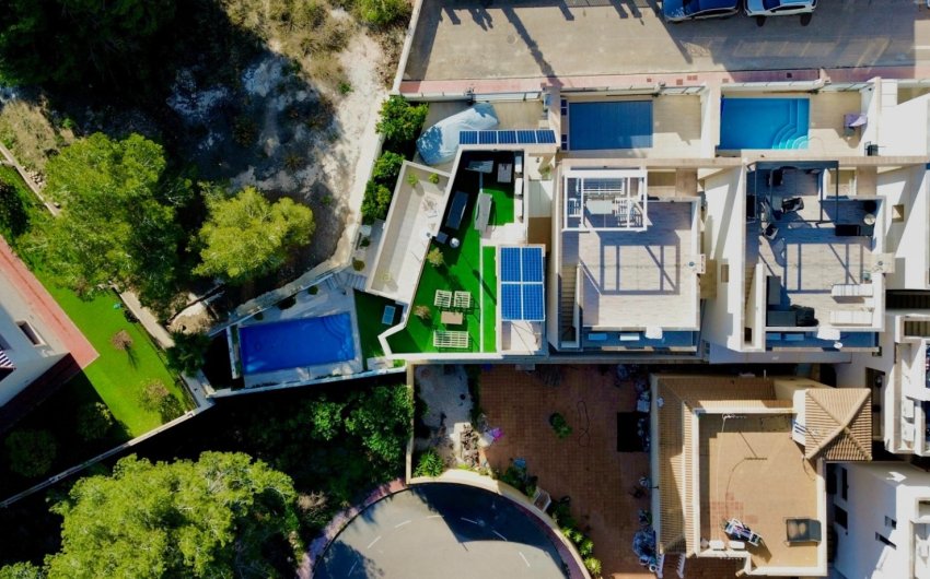 Resale - Villa -
Orihuela Costa - Costa Blanca