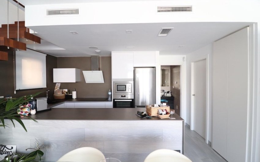 Resale - Villa -
Orihuela Costa - Costa Blanca