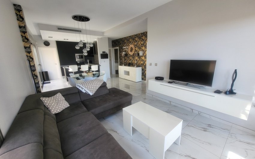 Resale - Villa -
Orihuela Costa - Costa Blanca