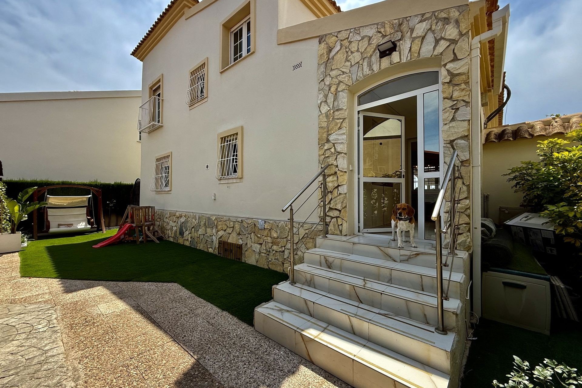 Resale - Villa -
Orihuela Costa - Costa Blanca