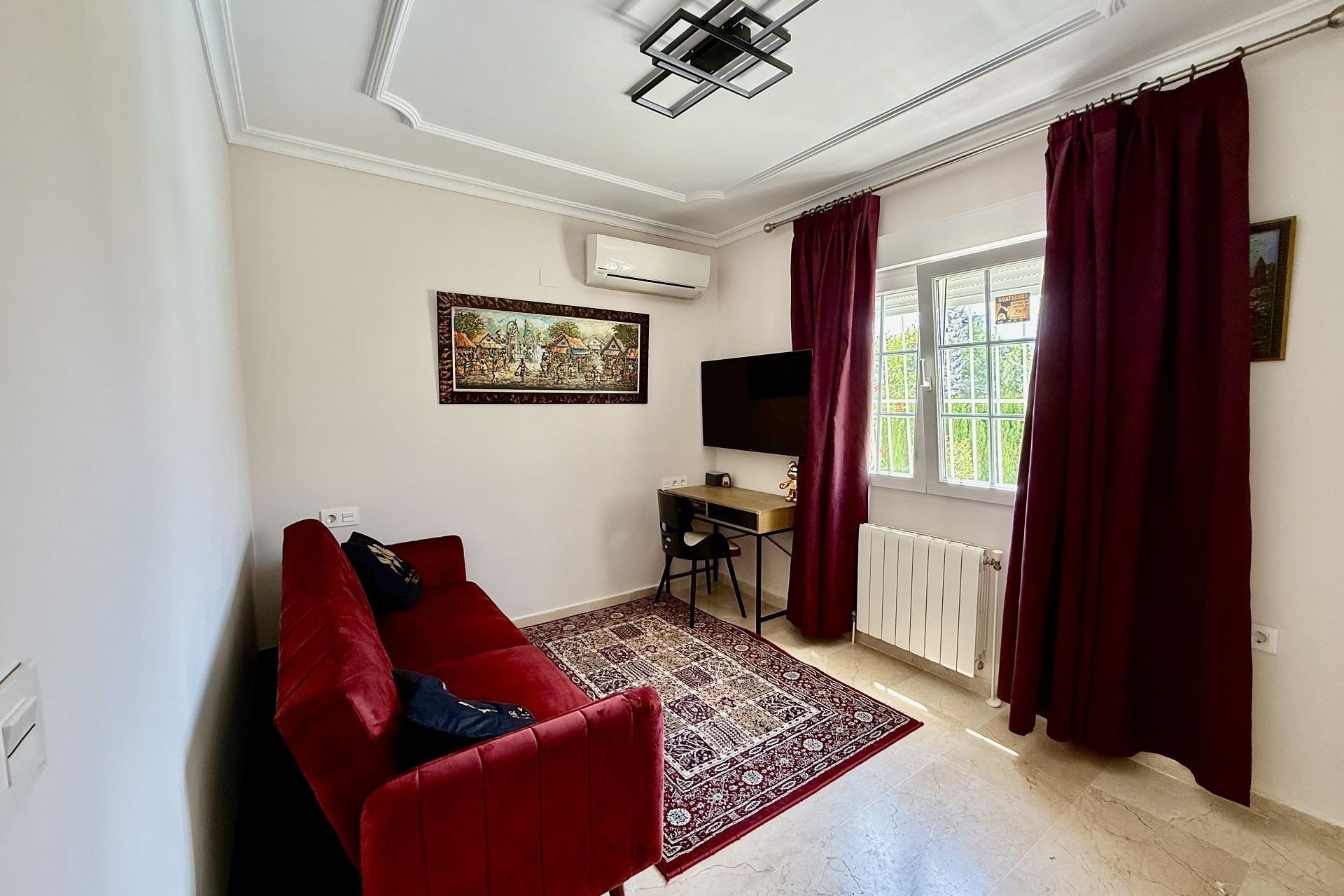 Resale - Villa -
Orihuela Costa - Costa Blanca