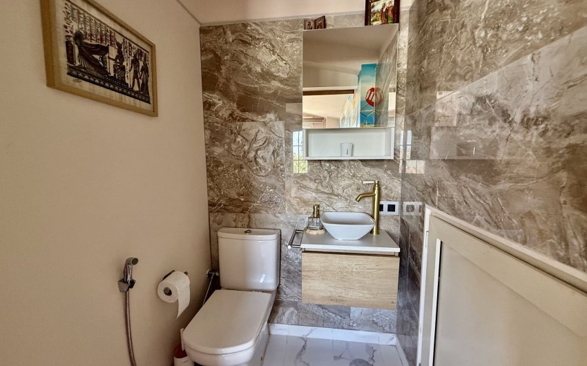 Resale - Villa -
Orihuela Costa - Costa Blanca