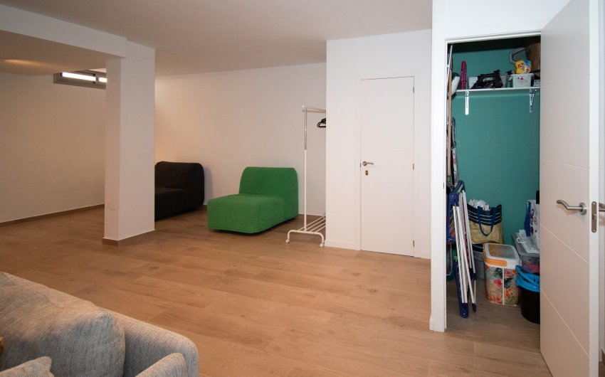 Resale - Villa -
Orihuela Costa - Costa Blanca