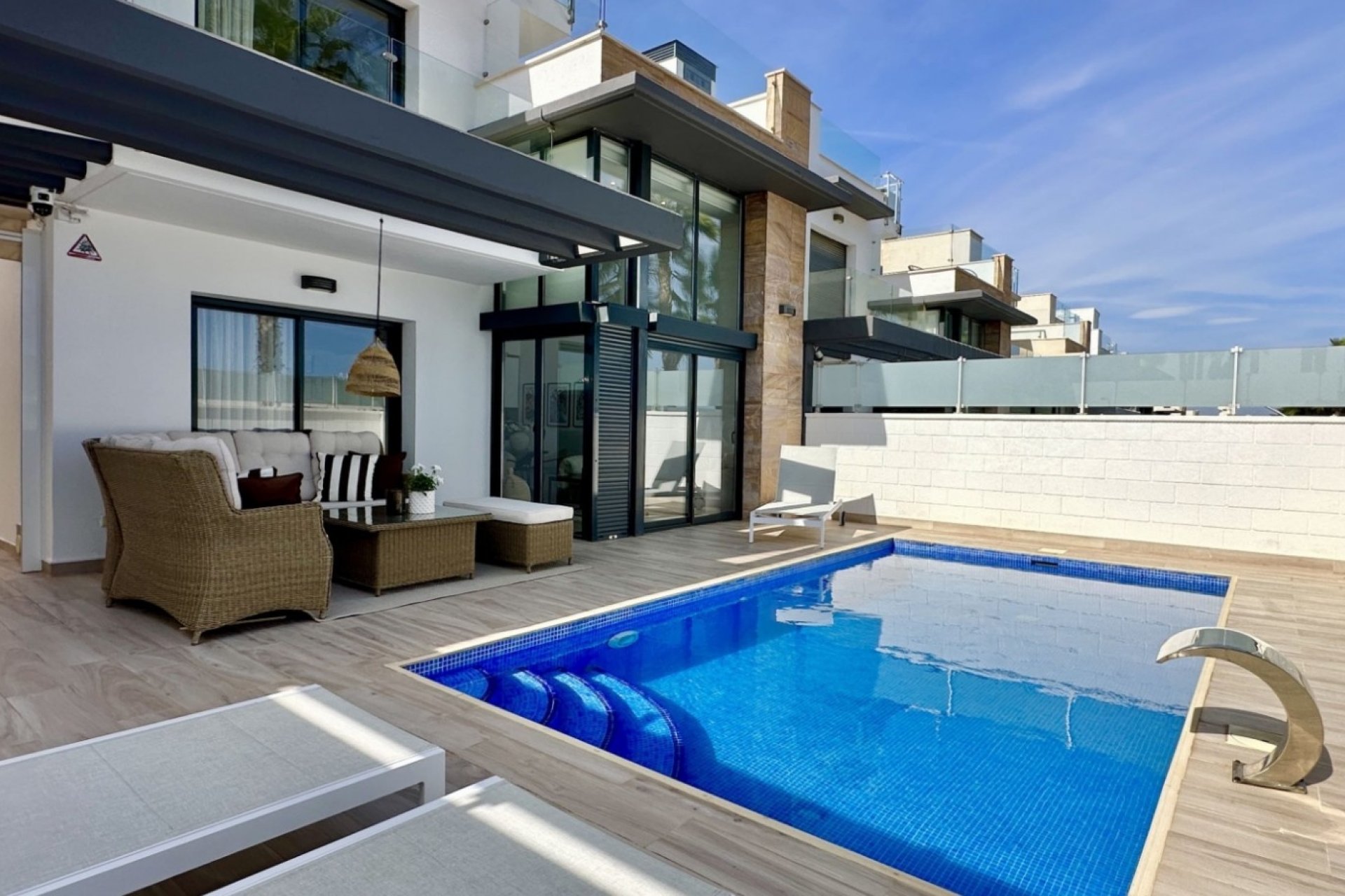 Resale - Villa -
Orihuela Costa - Costa Blanca