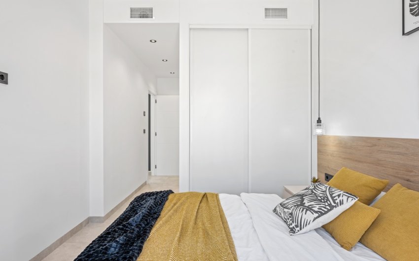 Resale - Villa -
Orihuela Costa - Costa Blanca