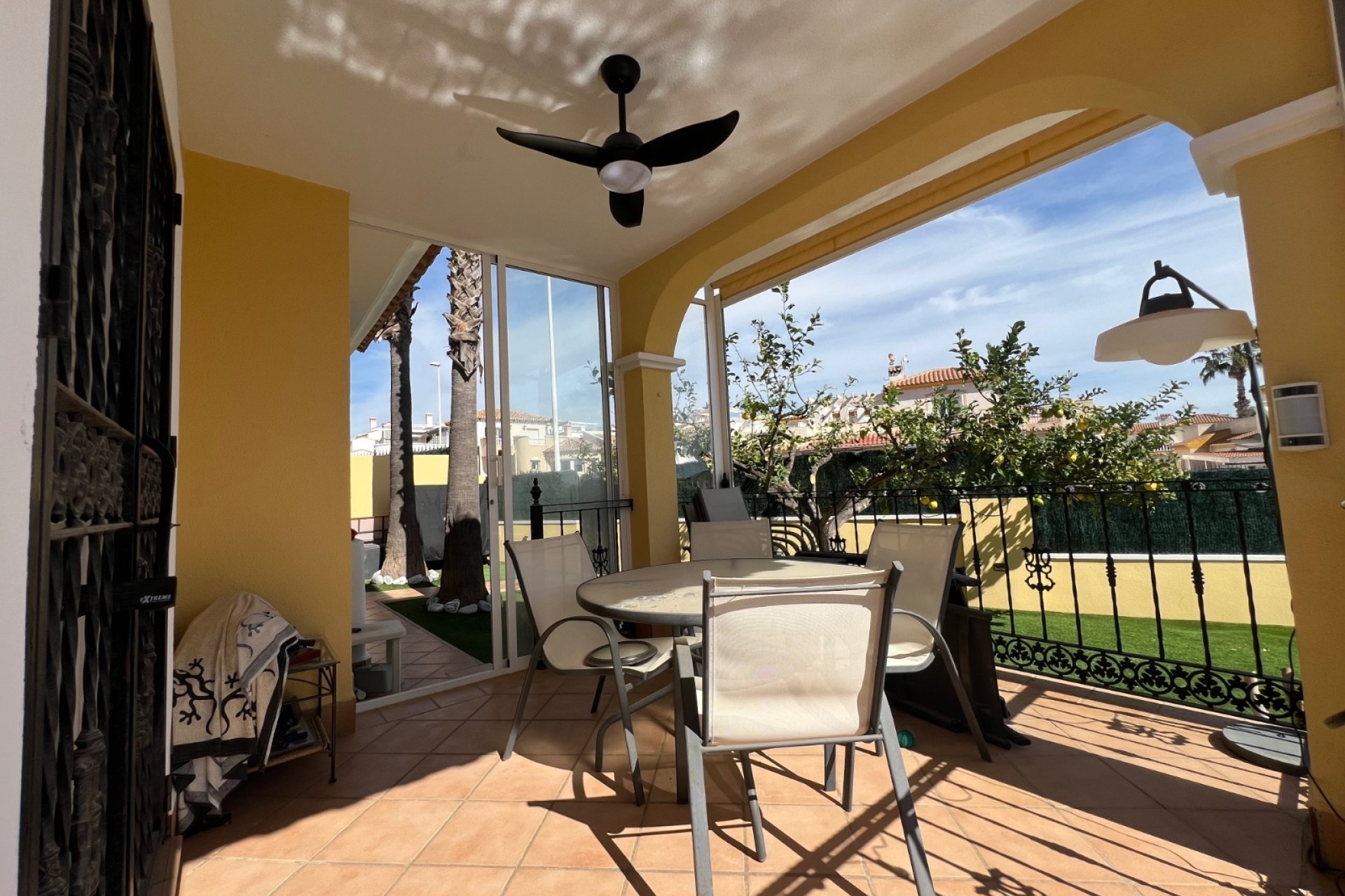 Resale - Villa -
Orihuela Costa - Costa Blanca