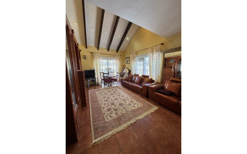 Resale - Villa -
Orihuela Costa - Costa Blanca