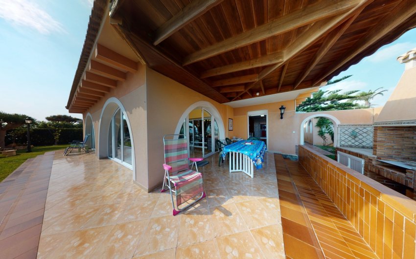 Resale - Villa -
Orihuela Costa - Costa Blanca