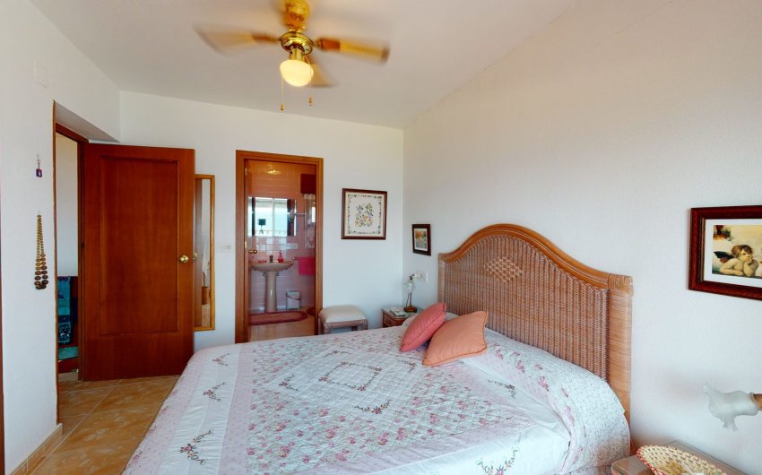 Resale - Villa -
Orihuela Costa - Costa Blanca