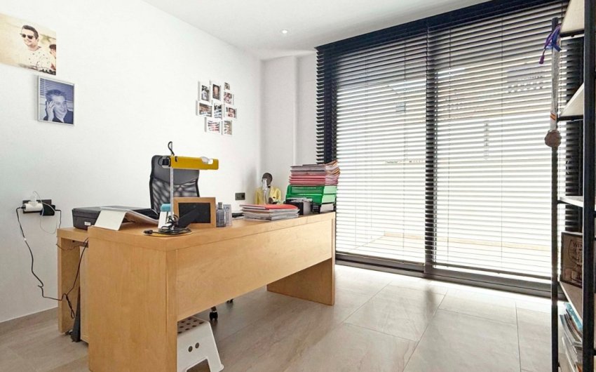 Resale - Villa -
Orihuela Costa - Costa Blanca