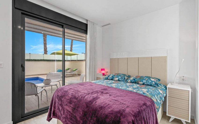 Resale - Villa -
Orihuela Costa - Costa Blanca