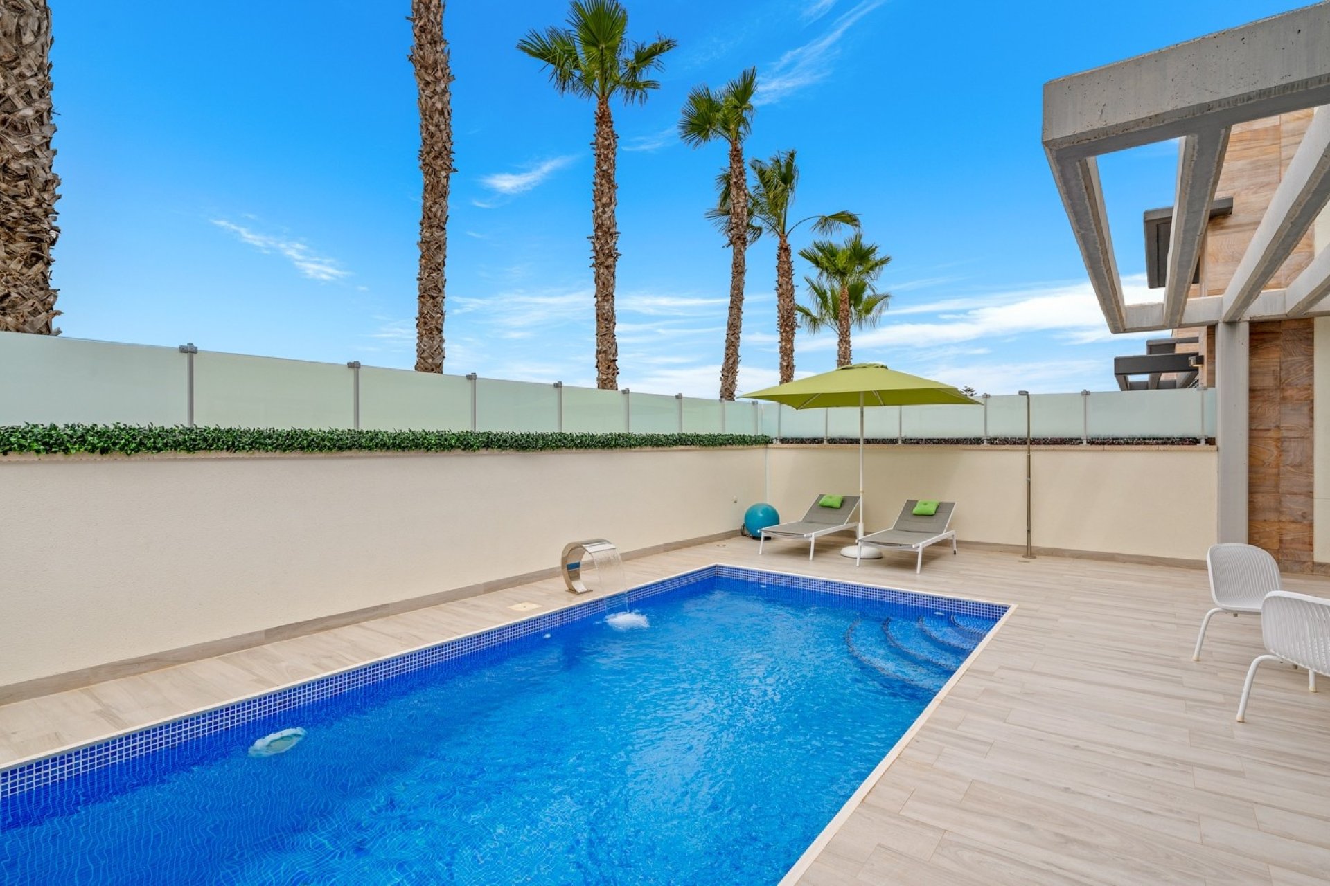 Resale - Villa -
Orihuela Costa - Costa Blanca