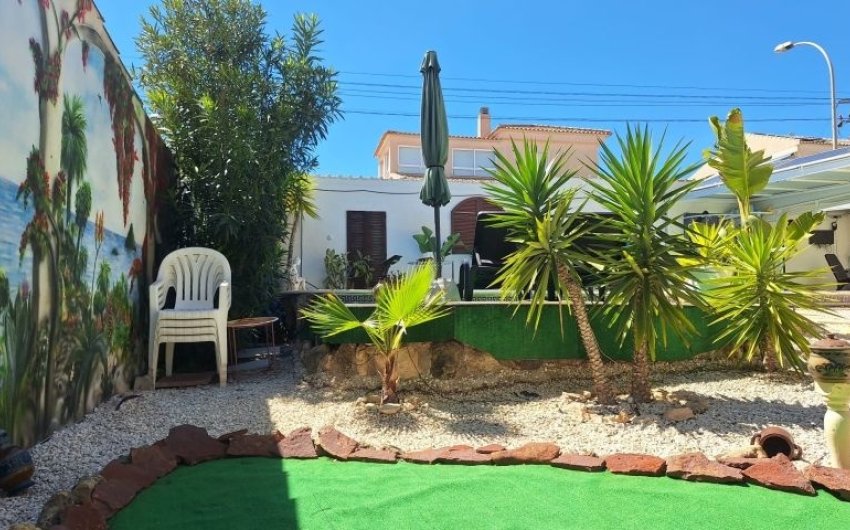 Resale - Villa -
Orihuela Costa - Costa Blanca
