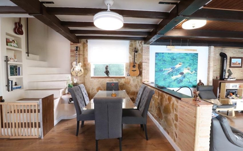 Resale - Villa -
Orihuela Costa - Costa Blanca