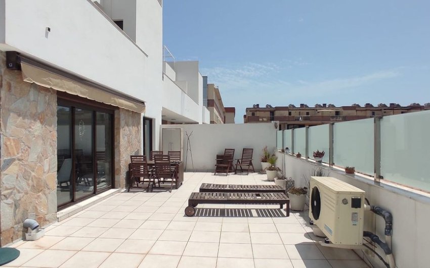 Resale - Villa -
Orihuela Costa - Costa Blanca
