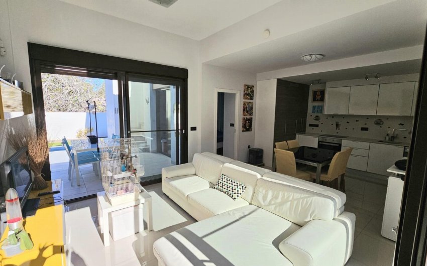 Resale - Villa -
Orihuela Costa - Costa Blanca