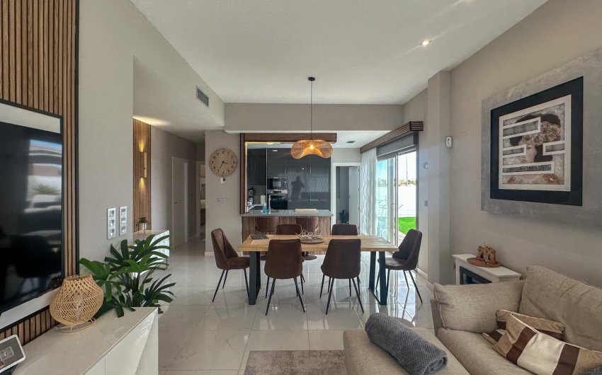 Resale - Villa -
Orihuela Costa - Costa Blanca